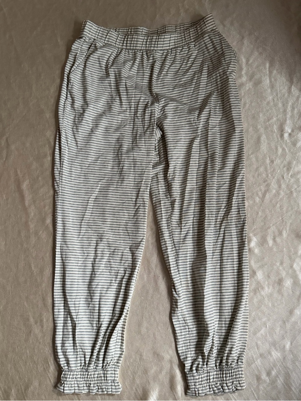 AnyBody Gray/White Striped Knit Jogger Pajama Pants Pockets Logo Size S - Picture 2 of 8